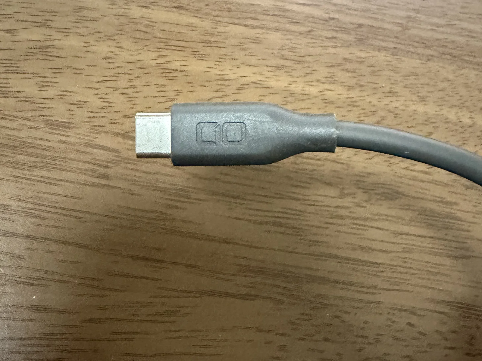 2026年8月時点のCIOスパイラルシリコンケーブルのUSB-C端子